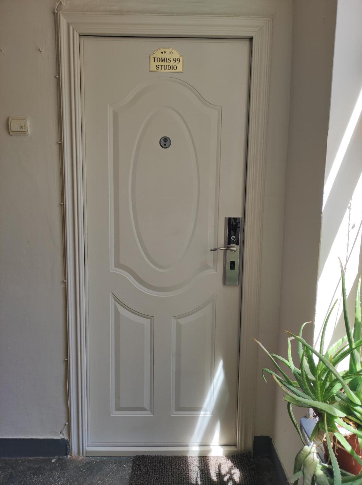 Appartement Tomis 99